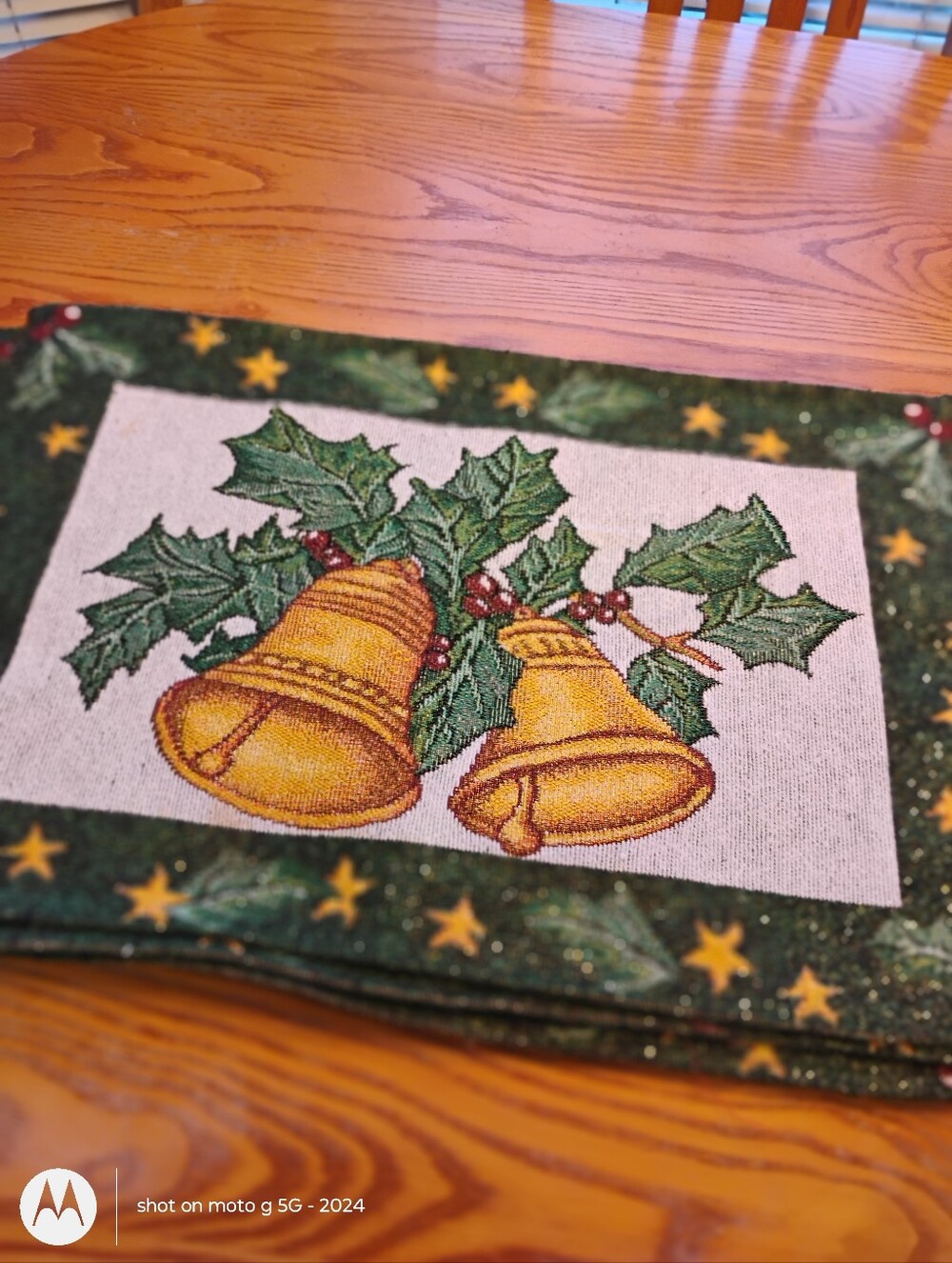4 Holiday Place Mate with Gold Bells and Green Holly
